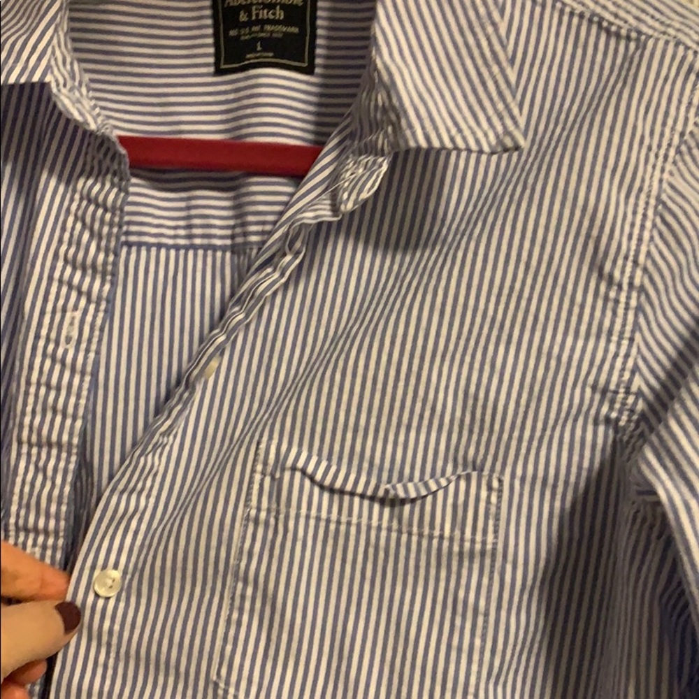 Classic button down - Picture 3 of 3